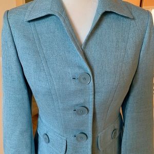 ⭐️HP⭐️ JONES NY  skirt suit!